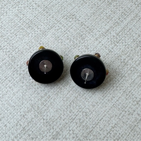 Bubble gum stud button pierced earrings Black resin - Picture 3 of 4